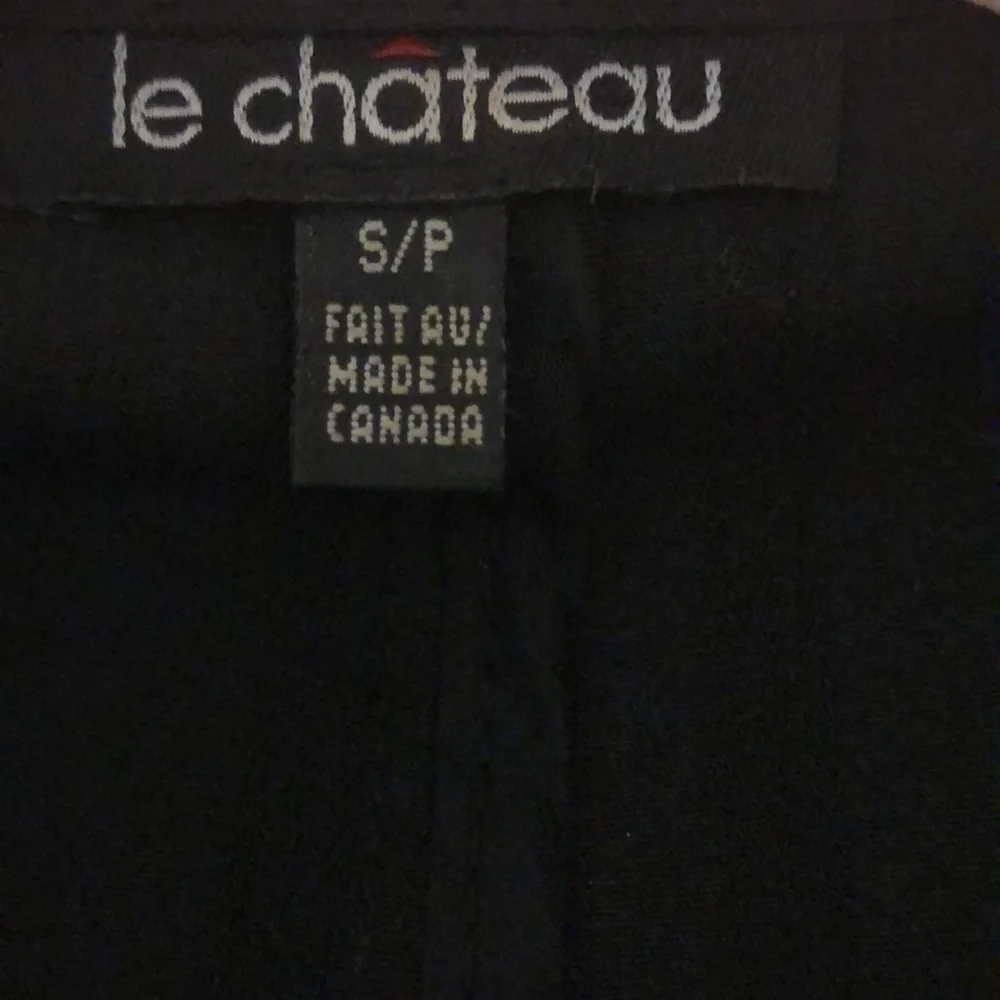 LE CHATEAU Blazer - Picture 2 of 4